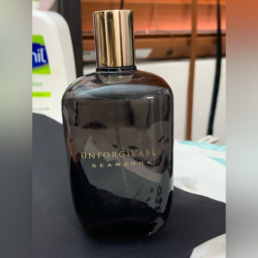 Men cologne
